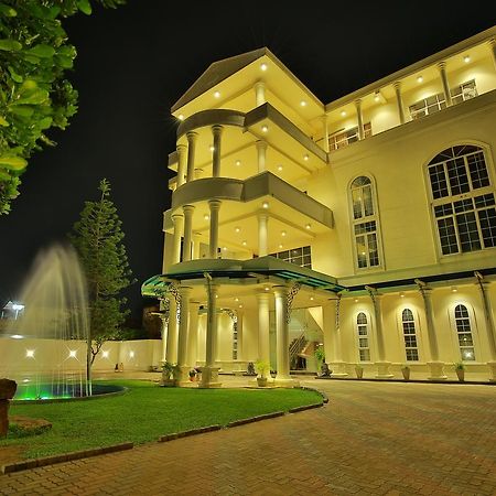 Navro Beach Resort Panadura Εξωτερικό φωτογραφία