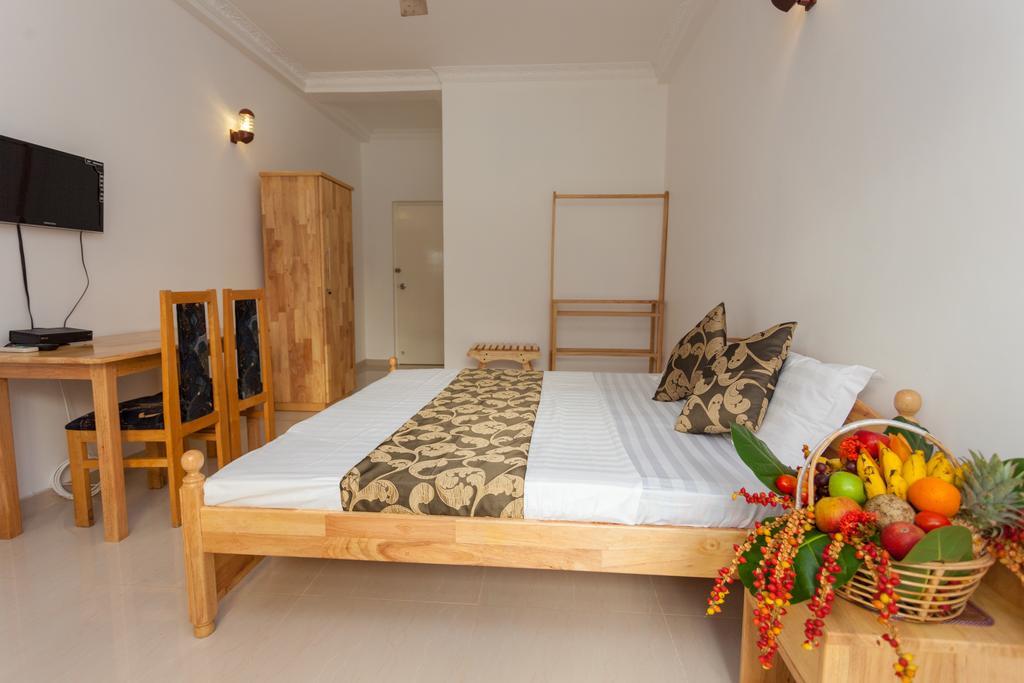 Navro Beach Resort Panadura Δωμάτιο φωτογραφία