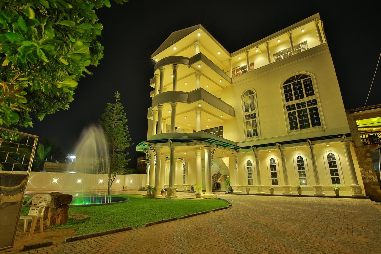 Navro Beach Resort Panadura Εξωτερικό φωτογραφία